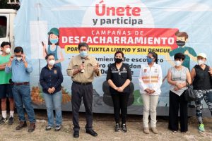 Arranca Carlos Morales Vázquez campaña de descacharramiento en Tuxtla