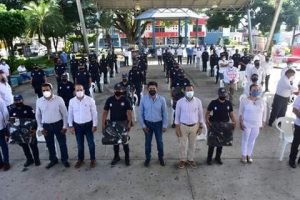 Con equipamiento se fortalece a Policías Municipales de Cacahoatán: Julio Calderón