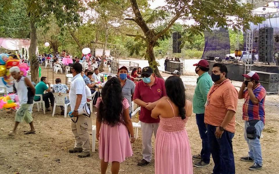 Más de cuarenta intoxicados en una fiesta de XV años