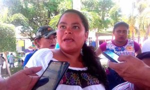 Por “incómoda e insumisa” defensora Kenia Hernández deberá seguir en prisión