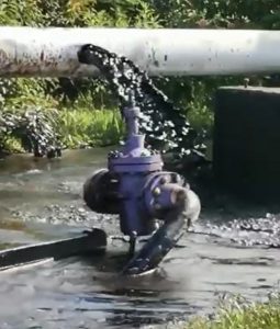Controla PEMEX fuga de hidrocarburo provocado por acto vandálico en oleogasoducto en Pichucalco