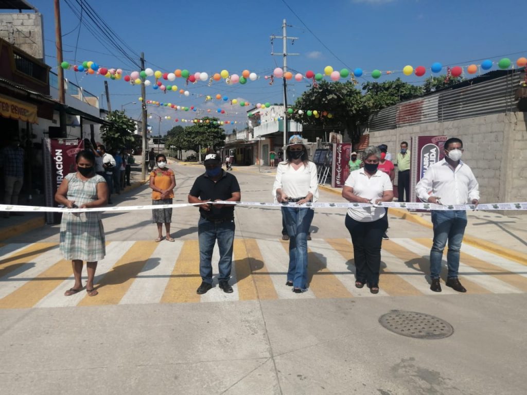 Inaugura Ayuntamiento pavimentación de calles en colonia Doroteo Arango de Tapachula