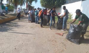 Recolectan 4 toneladas de basura en playas de Puerto Madero