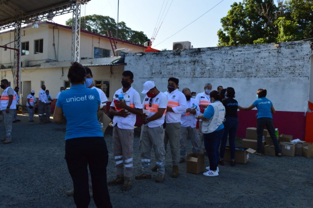 UNICEF dona material de protección contra el Covid-19 a personal de PC Municipal de Tapachula