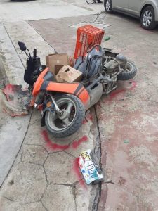 Casco protector salva cráneo de motociclista en Ocosingo