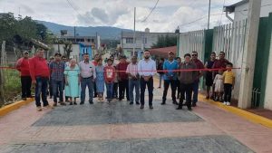 Concluye primera etapa de pavimentación y drenaje en calle de Jitotol