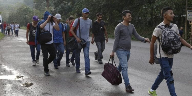 Vigente en redes sociales de Honduras la convocatoria de nueva caravana a EU 