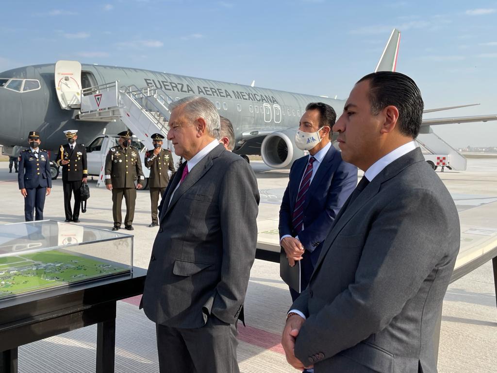 Celebra ERA primer vuelo del AICM al Aeropuerto de Santa Lucía