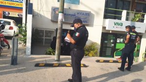 Delincuentes armados se llevan caja fuerte de empresa de turismo en Tuxtla