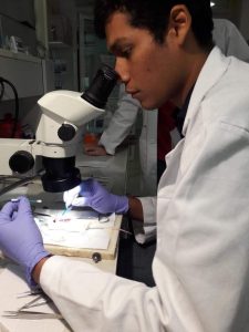 Tras especializarse, egresado de UPChiapas retorna a sus orígenes como Ingeniero Biomédico, en Tapachula