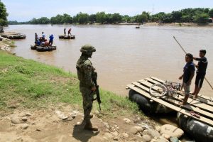 Río Suchiate, con poca vigilancia y elementos de INM