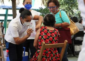 Se reactivan puntos de vacunación en Tuxtla Gutiérrez
