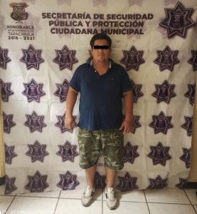 Policías Municipales detienen a sujeto por violencia familiar en Tapachula