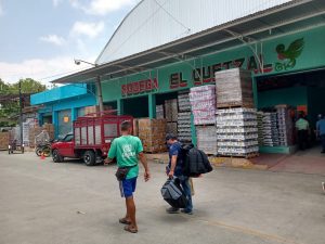 Sin recuperación económica comerciantes fronterizos de Suchiate 