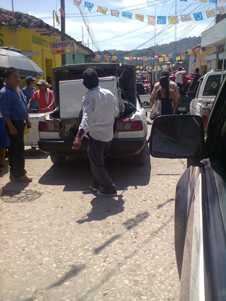 Aumentan costo de taxi local en Simojovel