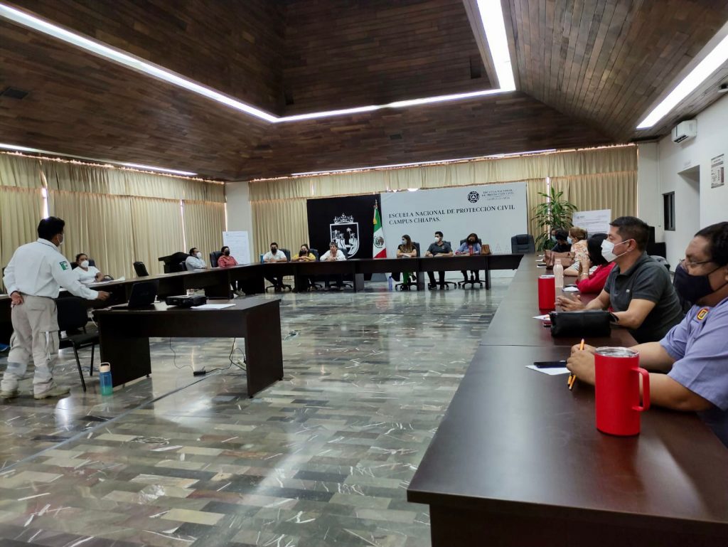 En Tuxtla se capacitan para la administración de Refugios Temporales y Familias Solidarias en temporada de lluvias