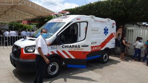 Entrega ACNUR ambulancia equipada al Centro de Salud de Suchiate 