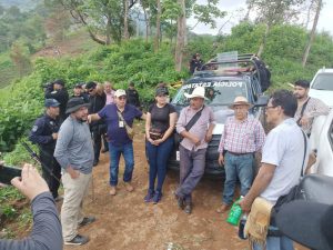 FGE recupera semovientes y destruye chozas en predios invadidos por la Mocri en Ocozocoautla