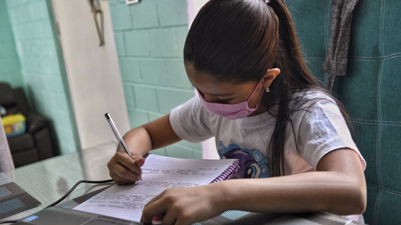 Por pandemia, alumnos mexicanos sufren rezago de dos grados escolares IMCO