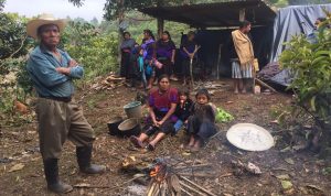Indígenas de Chenalhó piden ayuda a la comunidad internacional