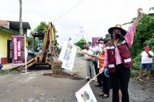 Inician pavimentación mixta en colonia Las Palmeras de Tapachula