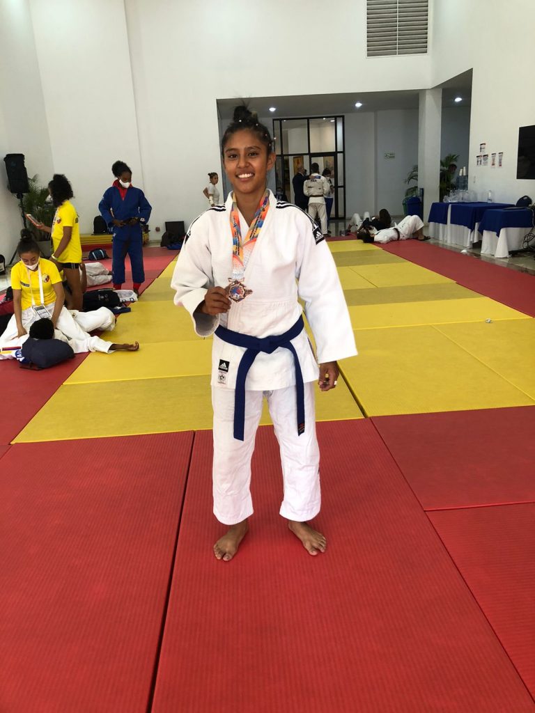 Ariana de la Cruz se cuelga el bronce en el Panamericano de Judo en Colombia