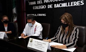 Ayuntamiento de Tapachula y COBACH firman protocolo de donación de predio