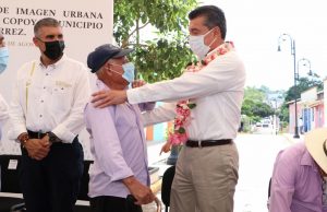 Beneficia Rutilio Escandón a habitantes de Copoya con obras de mejoramiento urbano