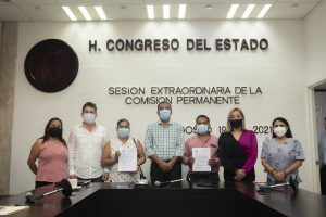 Comisión Permanente toma protesta a presidentes municipales de Bochil y Simojovel