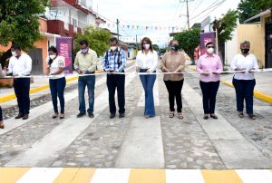 Con Rutilio Escandón se consolida el desarrollo social y bienestar de los tapachultecos: Urbina Castañeda