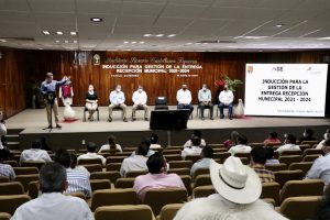 Convoca Rutilio Escandón a alcaldesas y alcaldes electos a prepararse para gobernar con eficiencia