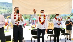 Inaugura Rutilio Escandón Parque Infantil “La Alegría”, en Osumacinta