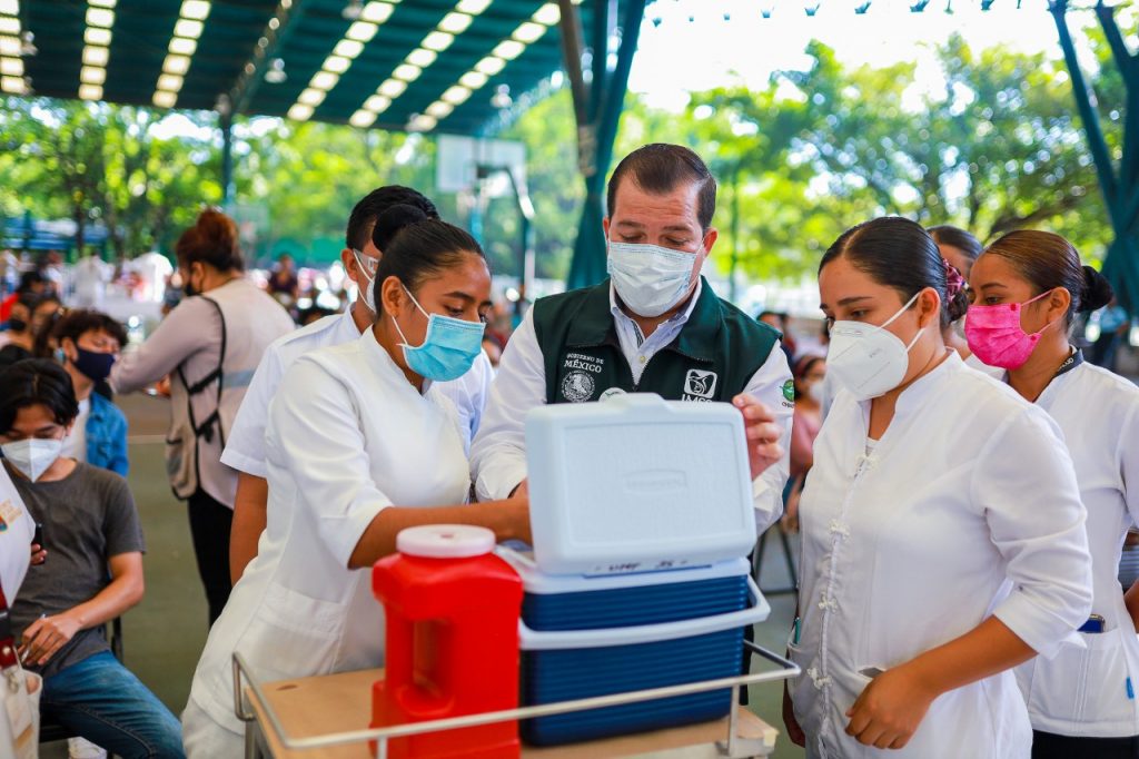 Vacunación de 18 y más llega a más cabeceras municipales