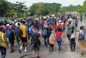 Anuncian migrantes mega marcha hacia el centro del país para el próximo sábado 