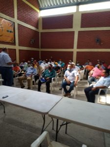 Choferes de transporte público de la costa de Chiapas reciben curso de capacitación 