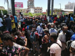 Crisis migratoria y acciones de INM y GN ahuyentan turismo guatemalteco de Tapachula, señalan comerciantes 