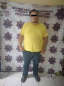 Detienen policías de Tapachula a dos personas por robo con violencia