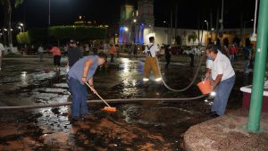 Se realiza sanitización y limpieza del centro de Tapachula
