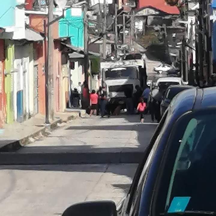 Camión recolector de basura mata a persona de la tercera edad  en Yajalón
