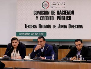 La Comisión de Hacienda encabezada por Melgar, aprueba Parlamento abierto para el Paquete Económico 2022