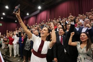 Claudia Sheinbaum presenta  proyectos  prioritarios a Legisladores de la 4T