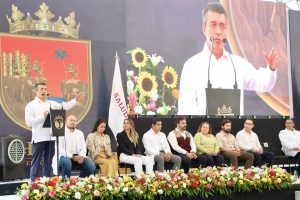 Encabeza Rutilio Escandón entrega de apoyos funcionales y ambulancias a hospitales públicos de Chiapas