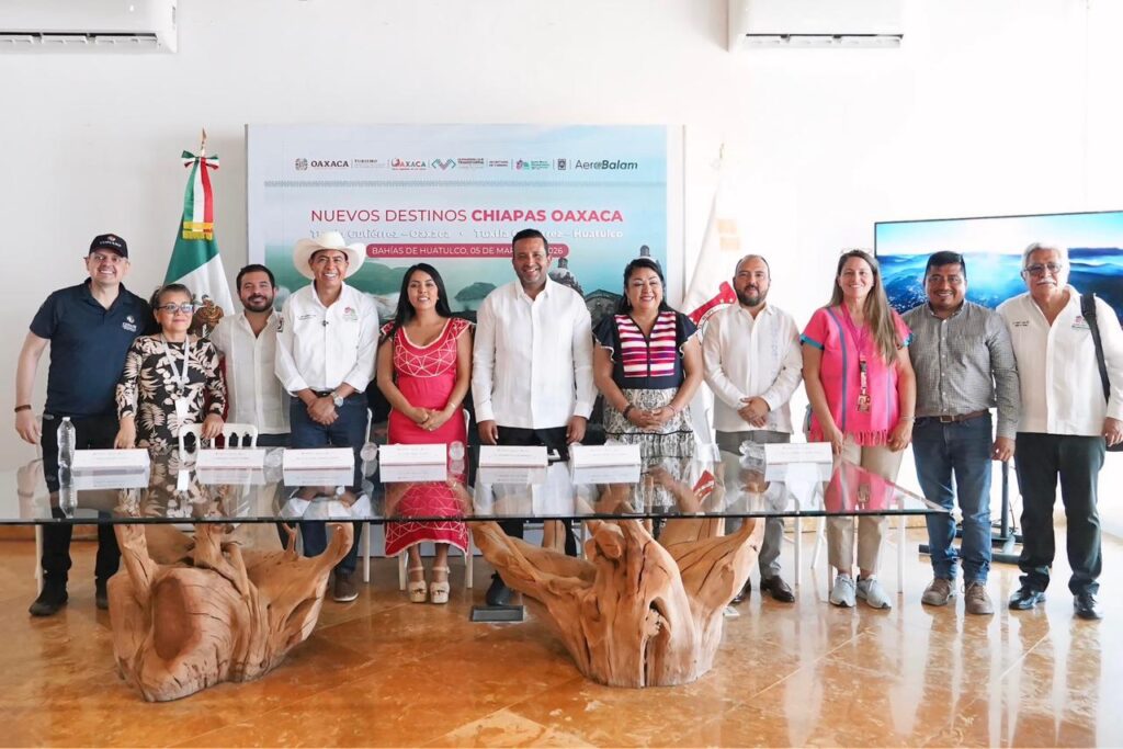 Inauguran el vuelo Tuxtla Gutiérrez–Bahías de Huatulco de Aerobalam ...