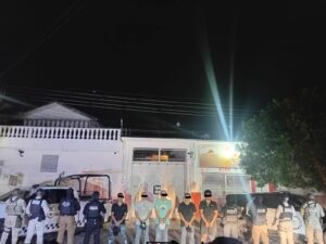 Aseguran-droga-armas-vehiculos-en-Arriaga1