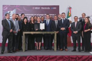 El-objetivo-es-apoyar-la-economía-de-las-familias-mexicanas-Presidenta-Claudia-Sheinbaum-firma-acue