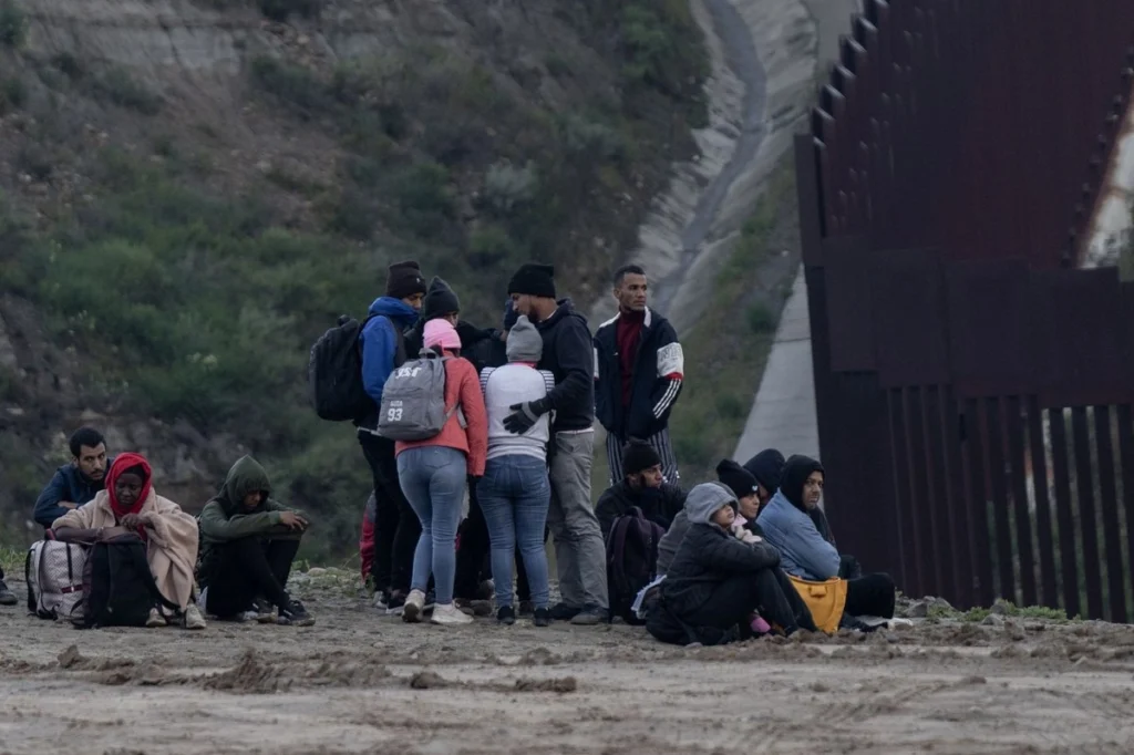 siete-de-cada-10-menores-mexicanos-deportados-por-gobierno-de-trump-fueron-expulsados-solos_35e6acd3-33e4-426f-a9a0-2bc3ea271c0f_medialjnimgndimage=fullsize