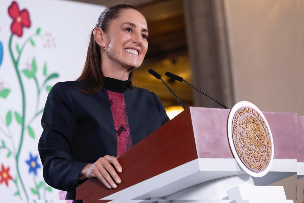 Presidenta Claudia Sheinbaum anuncia Decreto para implementar trabajo a distancia en oficinas y suspensión de clases en CDMX en la inauguración del Mundial 202600001