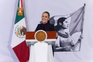 FOTOS Presidenta Claudia Sheinbaum destaca cifra más baja de homicidios dolosos en un día en por lo menos 15 años (7)