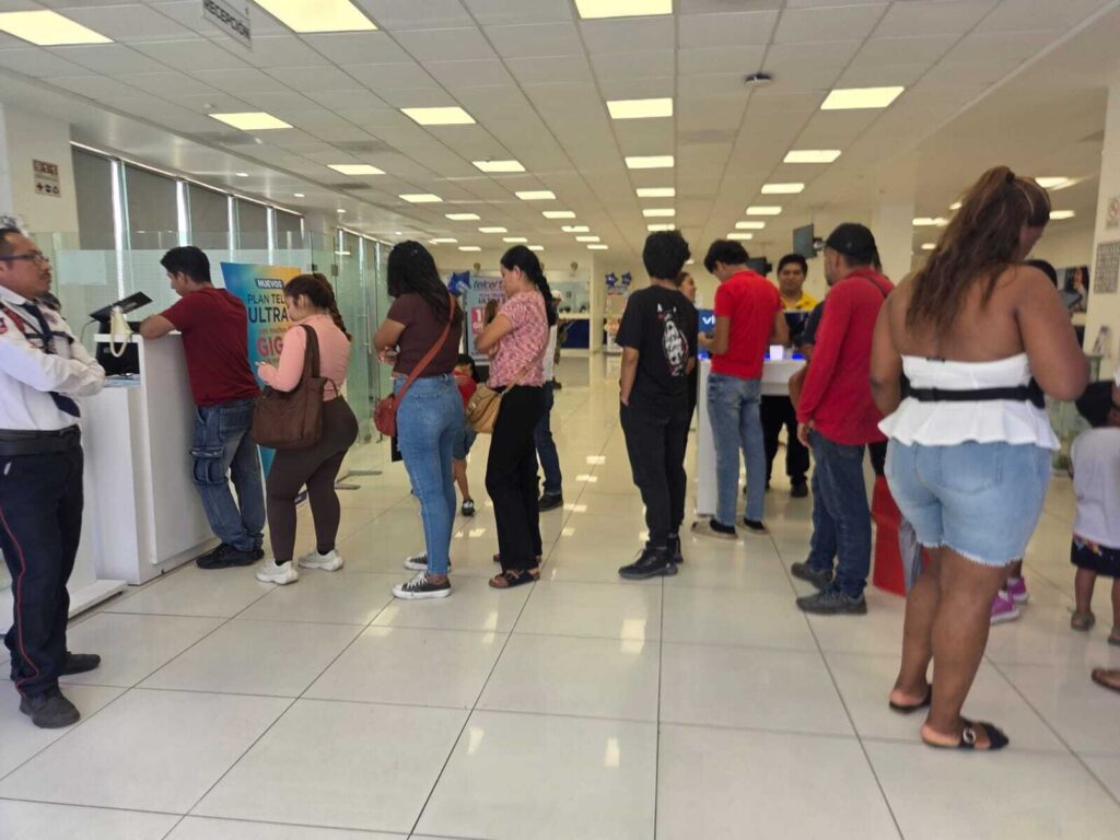 Saturan-centros-de-atención-por-registros-de-celular-con-terminación-cero-para-evitar-suspensión-del