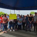 Bloquean accesos Plantas de moscas estériles de Metapa, pobladores radicalizan acciones